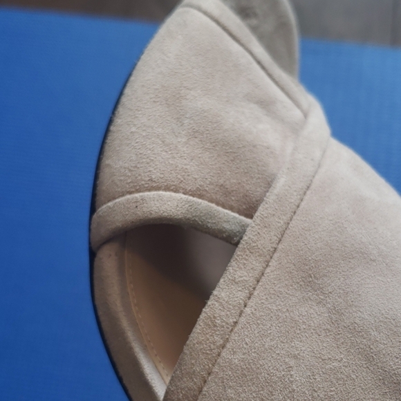 HP. Stuart Weitzman Mules - Picture 13 of 16